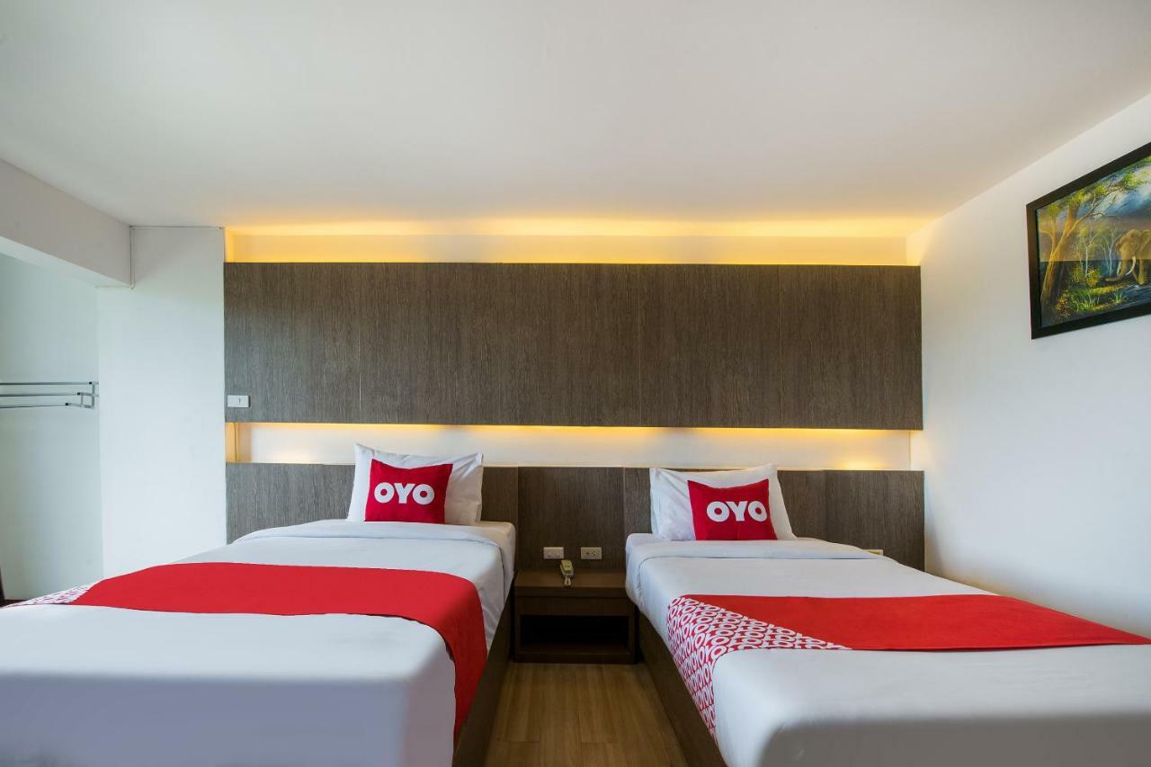 Oyo 257 Sea Paradise Hotel Sattahip Exterior foto